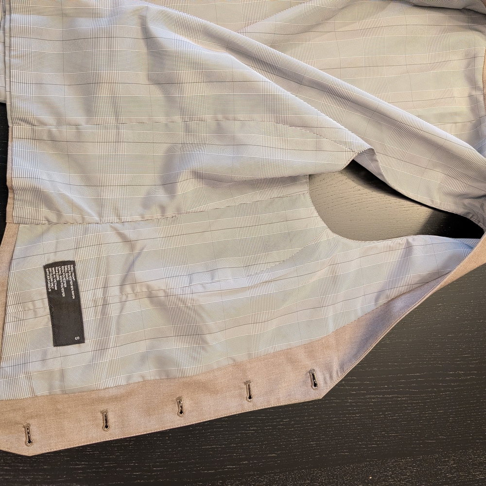 jf j.ferrar Light Tan Vest - Picture 8 of 10